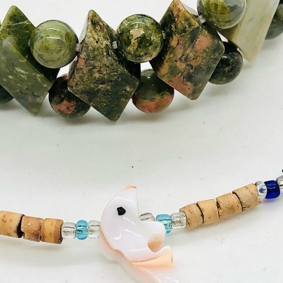 Vintage Heishi Fetish Animal Necklace & Unakite Bracelet - Picture 4 of 16